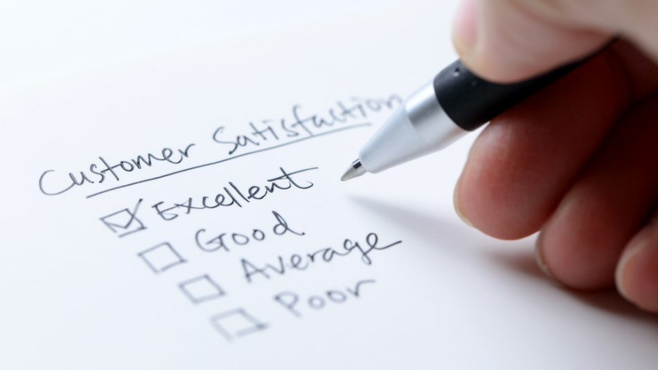 Customer satisfaction checklist with &ldquo;excellent&rdquo; checked