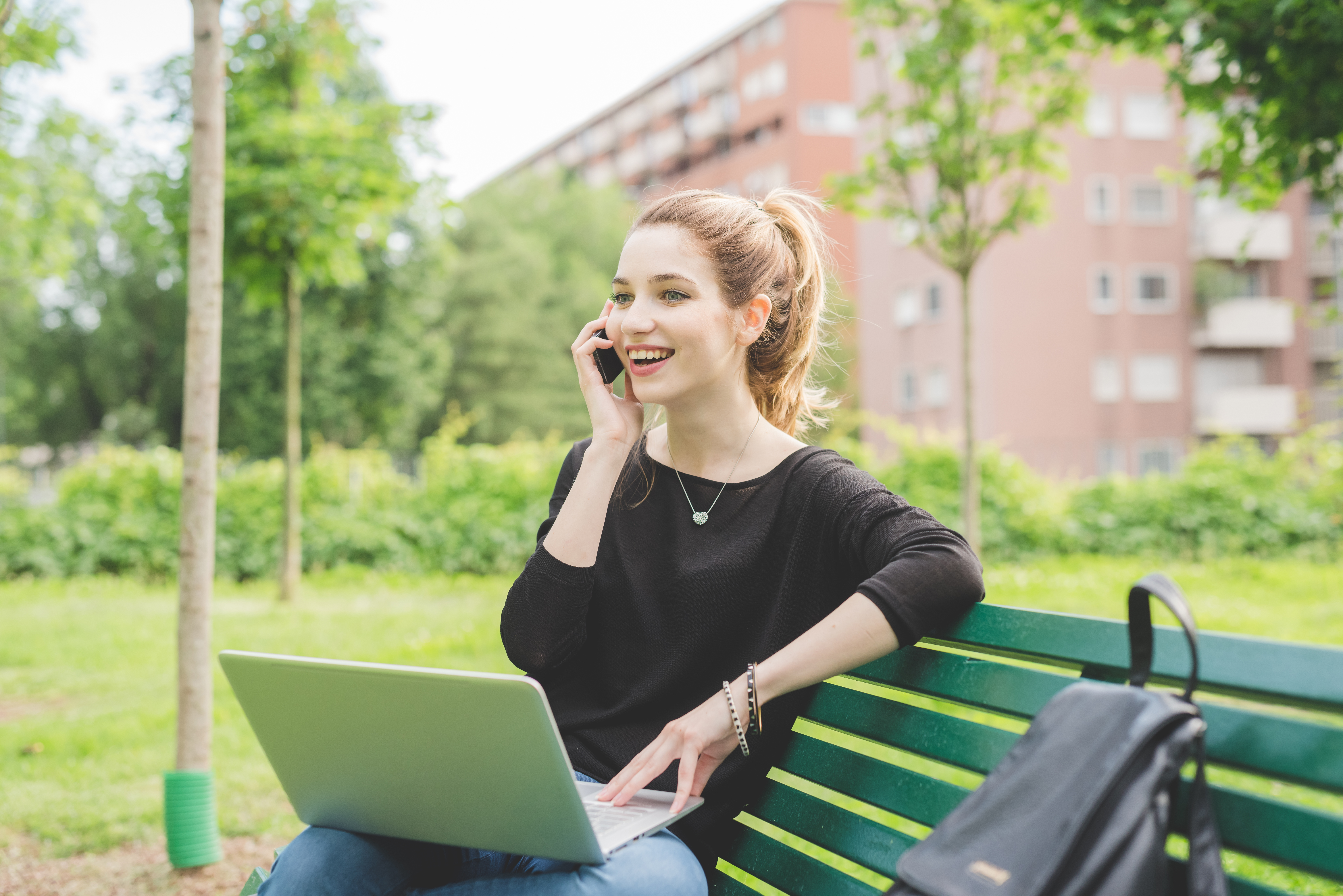 How a virtual phone system can help you work from anywhere